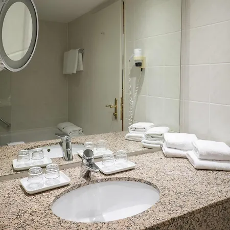 Atomis Munich Airport By Mercure Hotel