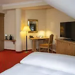 Отель Atomis Munich Airport By Mercure Обердинг