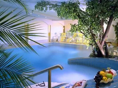 Atomis Munich Airport By Mercure 4*