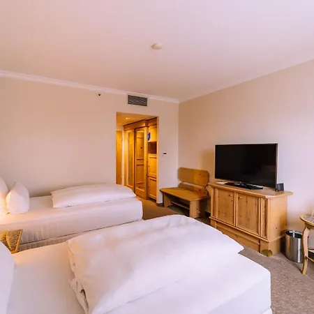 Atomis Munich Airport By Mercure Hotel