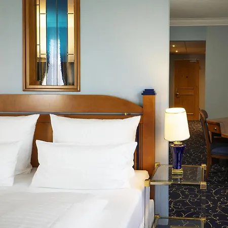 Hotel Atomis Munich Airport By Mercure 4*