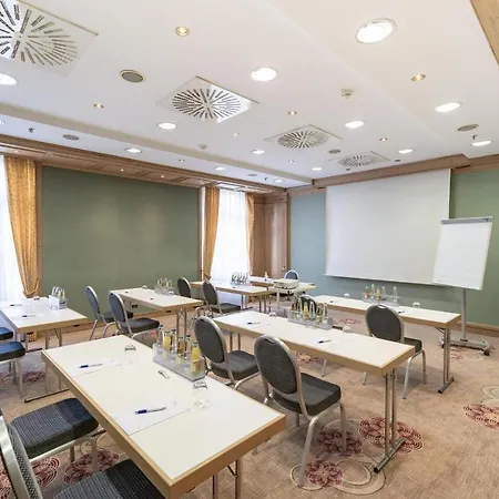 Atomis Munich Airport By Mercure 4* Oberding
