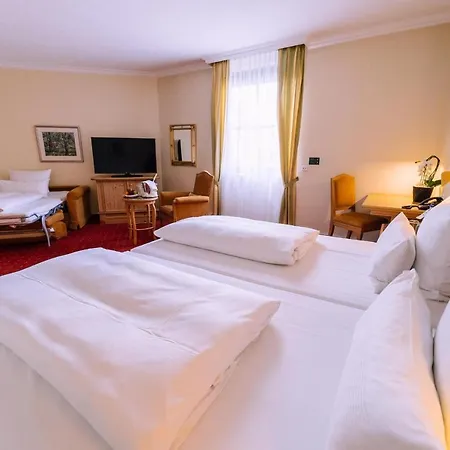 Atomis Munich Airport By Mercure 4*